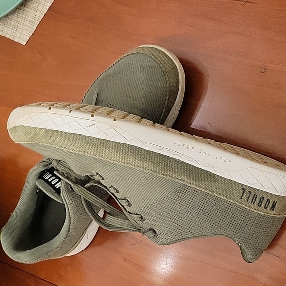 NOBULL Canvas Trainer - Picture 2 of 5